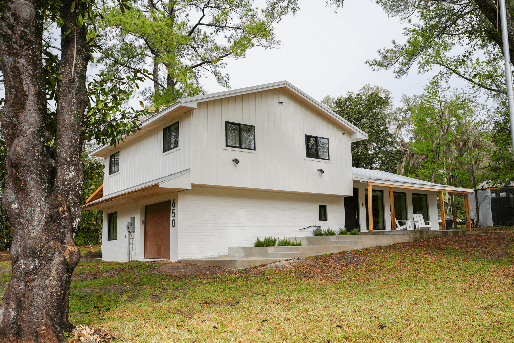 Exterior detail 3